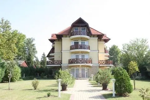 Apartment Magyartenger